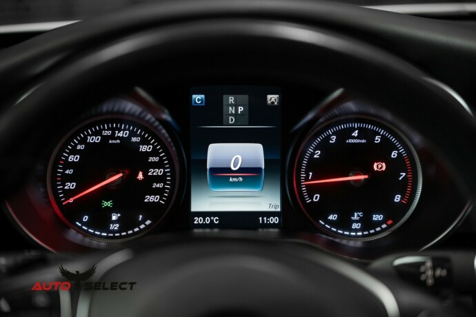 mercedes-benz-c300-bensin-2017-big-31