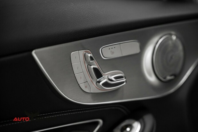 mercedes-benz-c300-bensin-2017-big-18