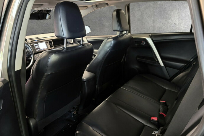 toyota-rav4-diesel-2013-big-12