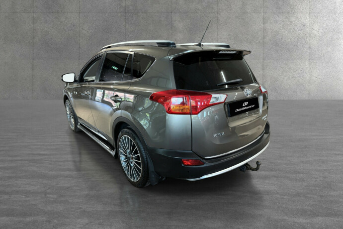 toyota-rav4-diesel-2013-big-3
