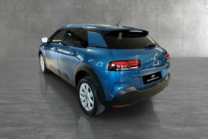 citroen-c4-cactus-bensin-2018-big-3