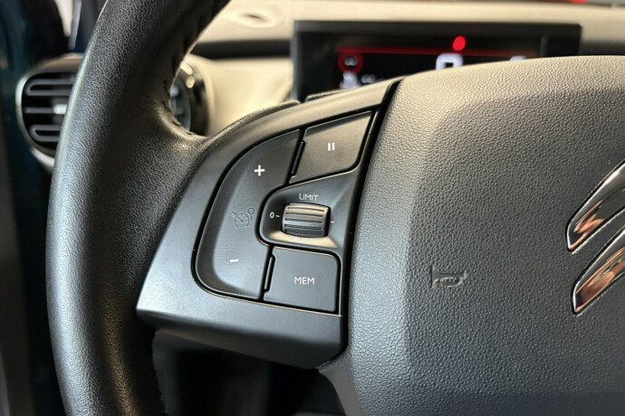 citroen-c4-cactus-bensin-2018-big-24