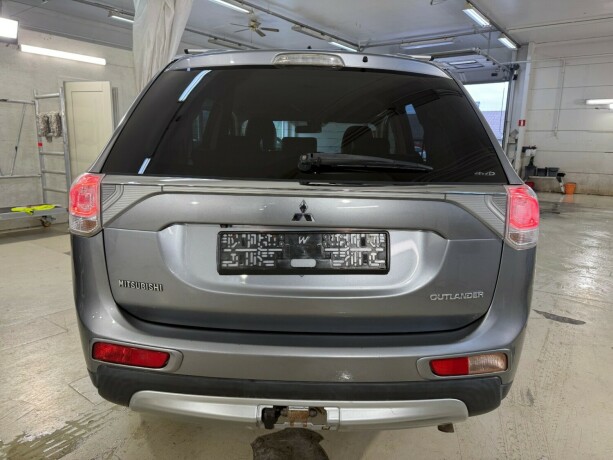 mitsubishi-outlander-diesel-2014-big-3