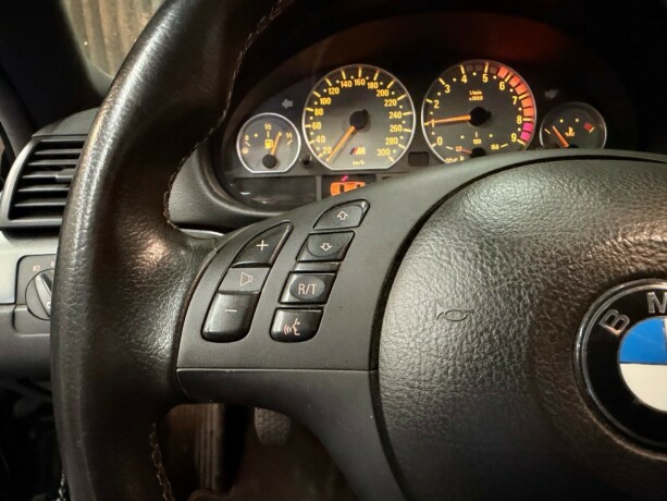 bmw-m3-bensin-2003-big-26