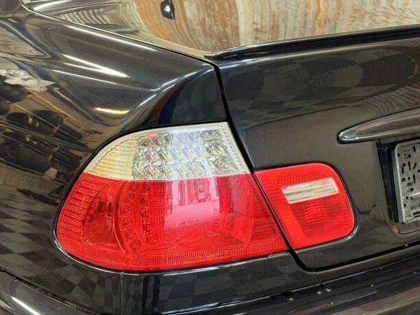 bmw-m3-bensin-2003-big-18