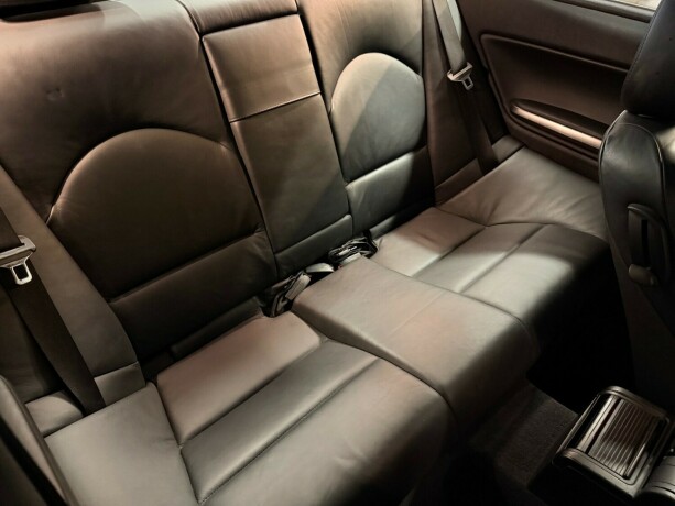 bmw-m3-bensin-2003-big-38