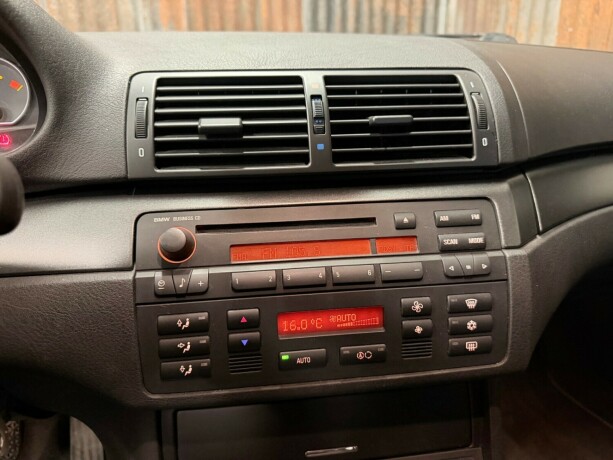 bmw-m3-bensin-2003-big-30