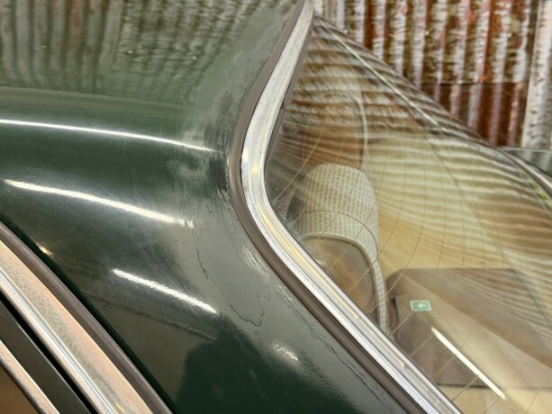 mercedes-benz-230-bensin-1977-big-15