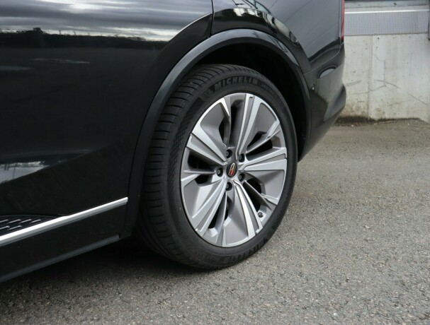 hongqi-e-hs9-elektrisitet-2022-big-9