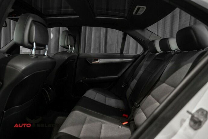 mercedes-benz-c180-bensin-2014-big-15