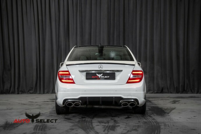 mercedes-benz-c180-bensin-2014-big-8