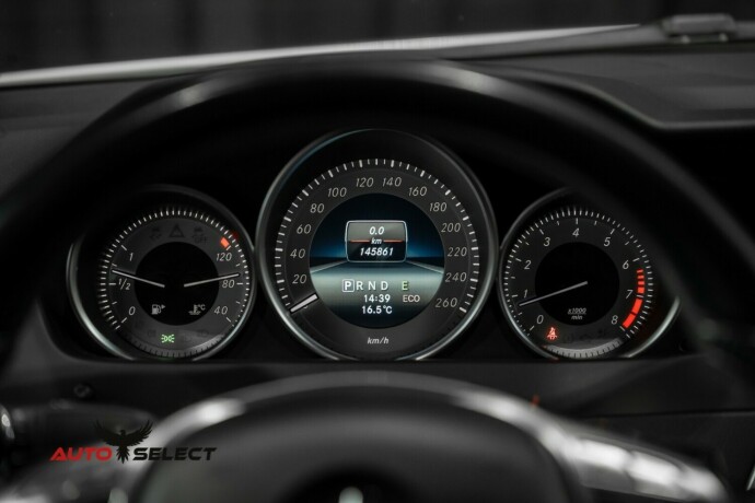 mercedes-benz-c180-bensin-2014-big-31