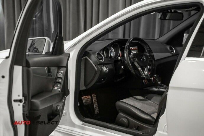 mercedes-benz-c180-bensin-2014-big-20