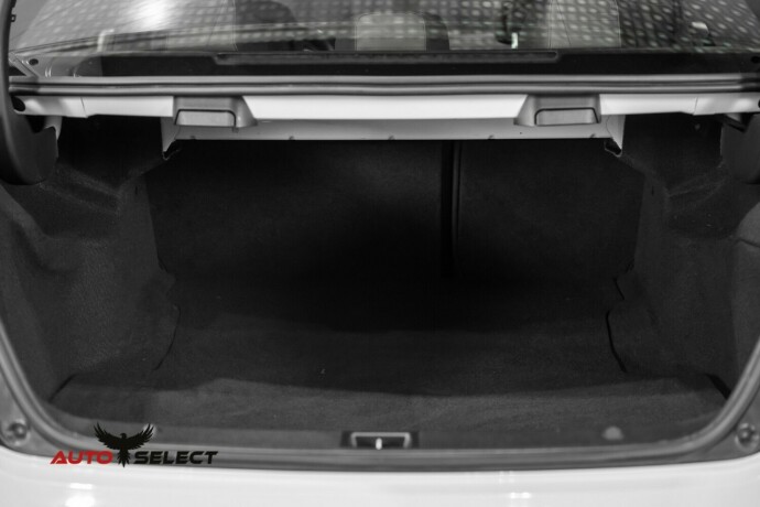 mercedes-benz-c180-bensin-2014-big-9