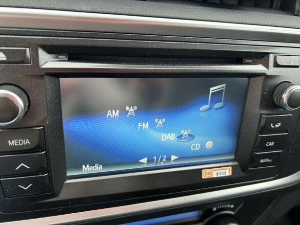 toyota-auris-elektrisitetbensin-2015-big-30