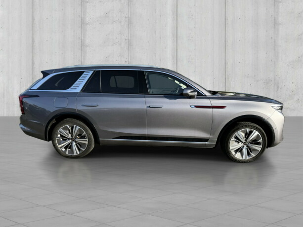 hongqi-e-hs9-elektrisitet-2022-big-5