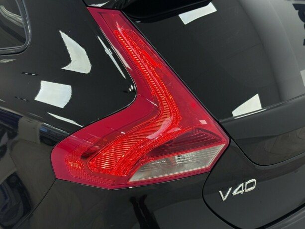 volvo-v40-cross-country-bensin-2016-big-8
