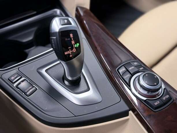 bmw-320d-diesel-2013-big-20
