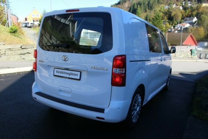 toyota-proace-diesel-2024-big-5