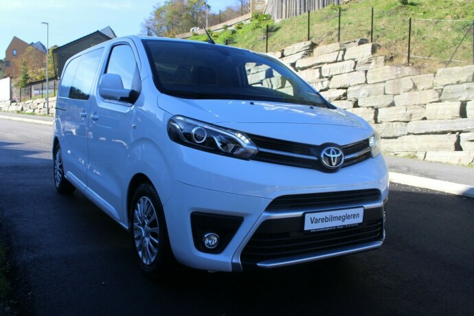 toyota-proace-diesel-2024-big-0