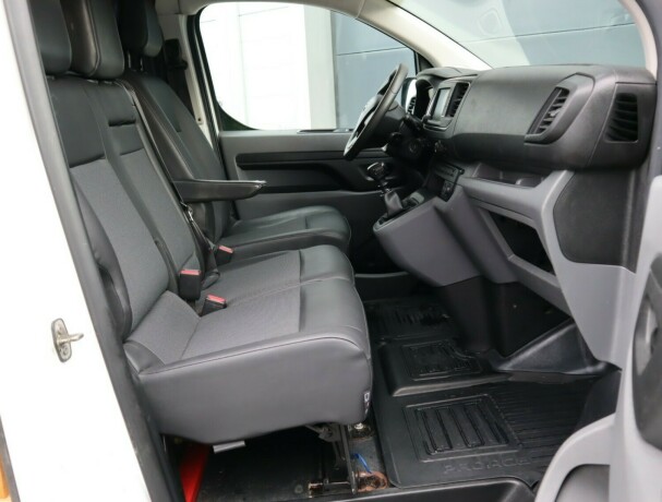 toyota-proace-diesel-2018-big-9