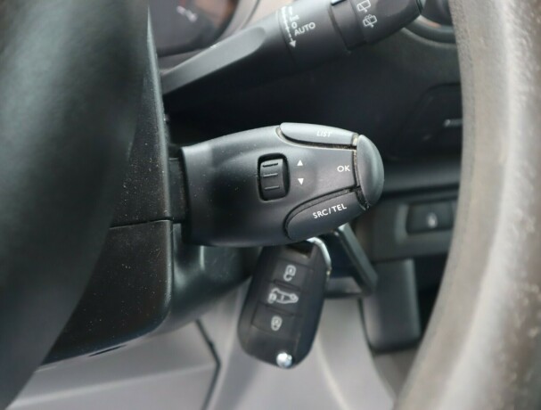 toyota-proace-diesel-2018-big-15