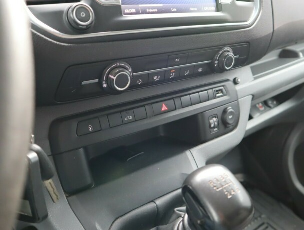 toyota-proace-diesel-2018-big-13