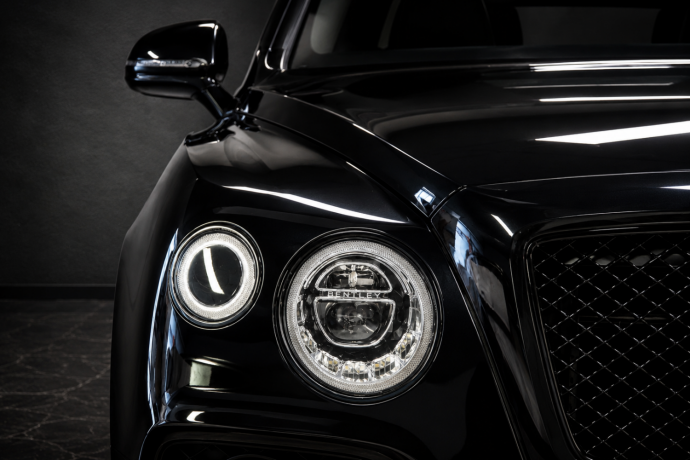 bentley-bentayga-elektrisitetbensin-2020-big-35