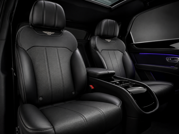 bentley-bentayga-elektrisitetbensin-2020-big-4