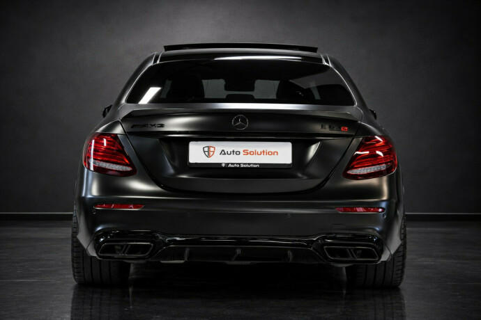 mercedes-benz-e63-bensin-2018-big-3