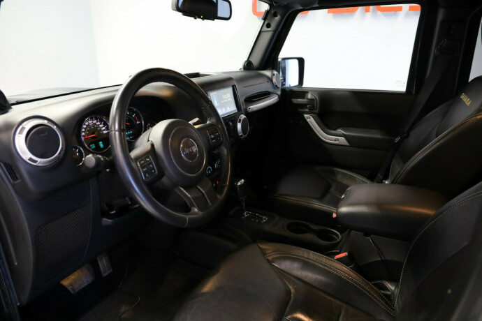 jeep-wrangler-diesel-2013-big-4