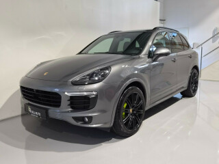 Porsche | Cayenne S | Elektrisitet+bensin | 2016