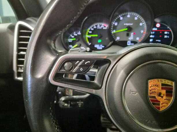 porsche-cayenne-s-elektrisitetbensin-2016-big-30