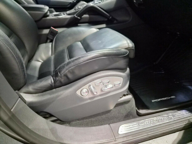 porsche-cayenne-s-elektrisitetbensin-2016-big-45