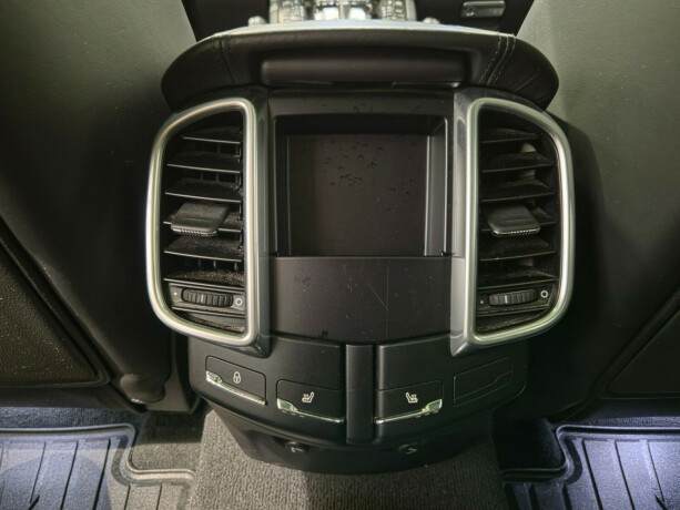 porsche-cayenne-s-elektrisitetbensin-2016-big-36
