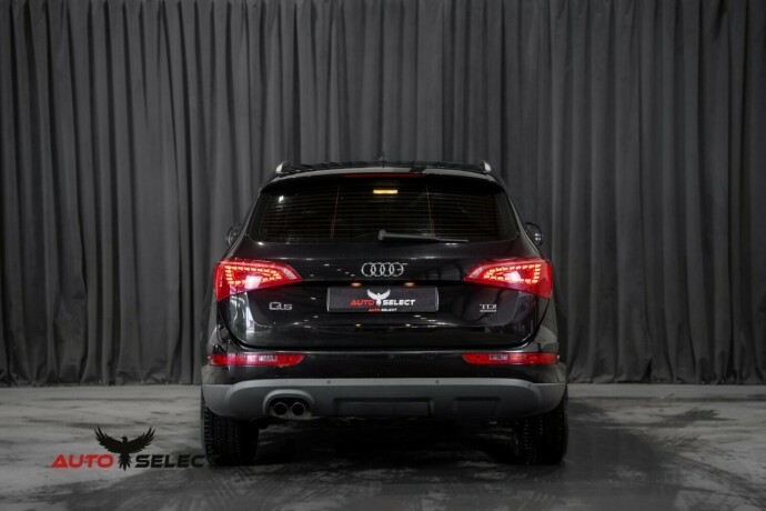 audi-q5-diesel-2011-big-8