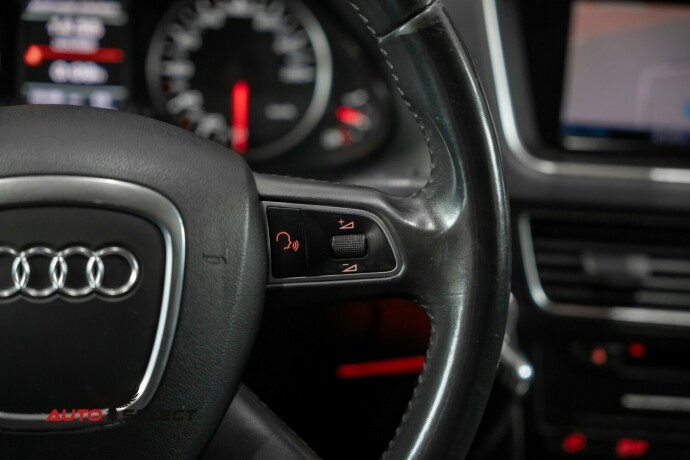 audi-q5-diesel-2011-big-30