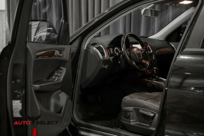 audi-q5-diesel-2011-big-19
