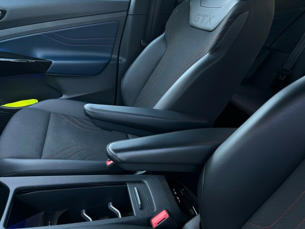 volkswagen-id4-gtx-elektrisitet-2022-big-27