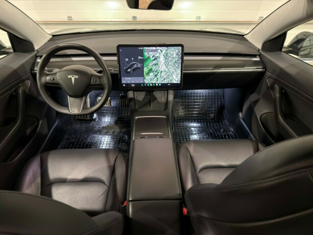 tesla-model-3-elektrisitet-2021-big-16