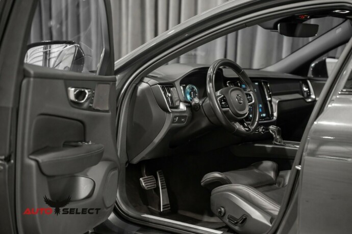 volvo-v60-diesel-2019-big-25