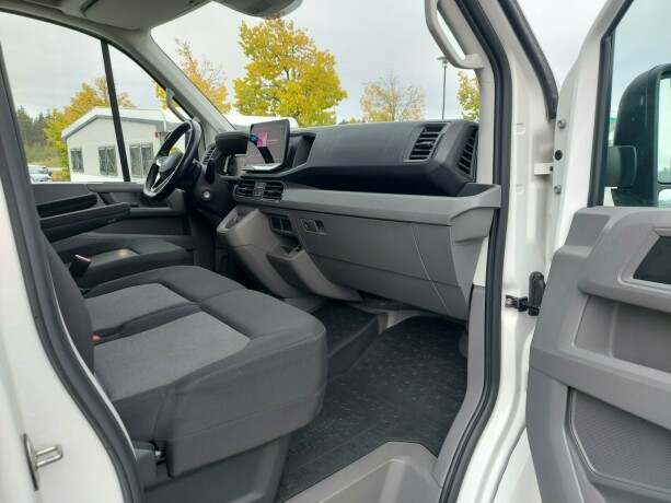 volkswagen-crafter-diesel-2025-big-23