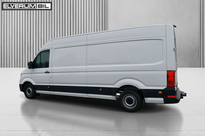 volkswagen-crafter-diesel-2025-big-4