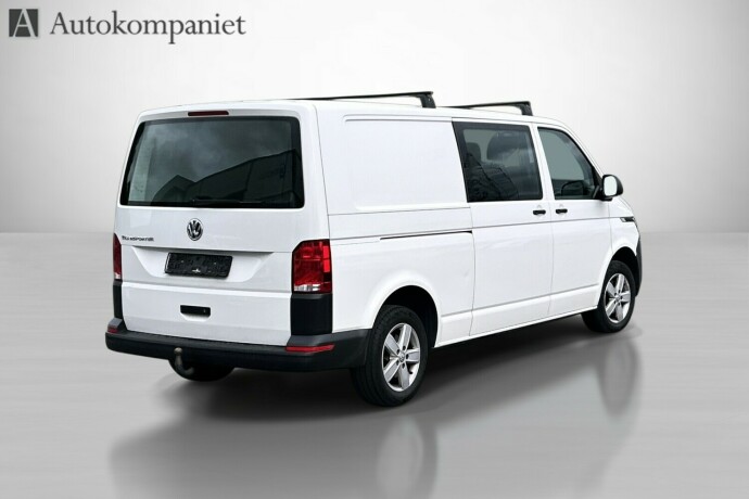 volkswagen-transporter-diesel-2021-big-2