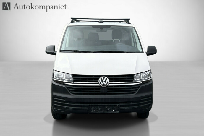 volkswagen-transporter-diesel-2021-big-4
