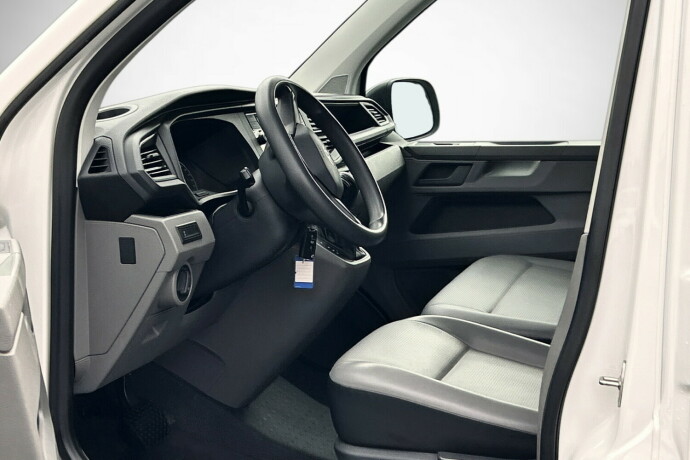 volkswagen-transporter-diesel-2021-big-7