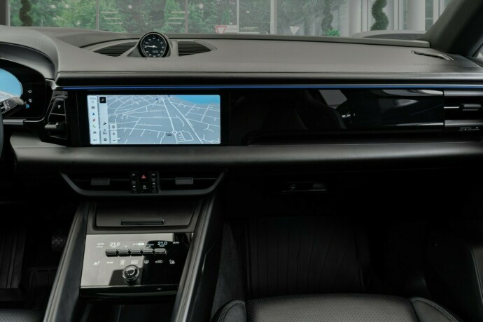 porsche-macan-4-elektrisitet-2024-big-22