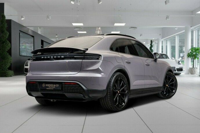 porsche-macan-4-elektrisitet-2024-big-3