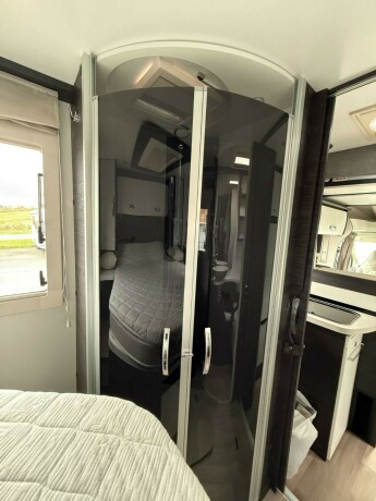 benimar-mileo-296-queensbed-senkeseng-truma-6eh-trefri-kan-leveres-p229-b-f248rerkort-diesel-2022-big-51