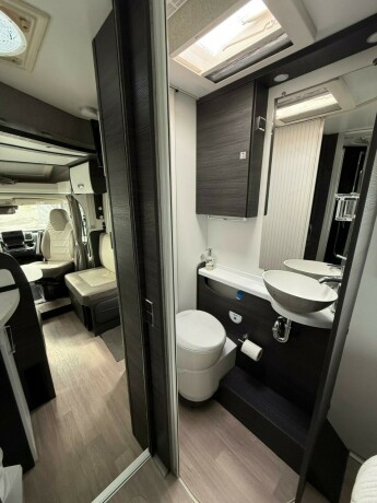 benimar-mileo-296-queensbed-senkeseng-truma-6eh-trefri-kan-leveres-p229-b-f248rerkort-diesel-2022-big-45